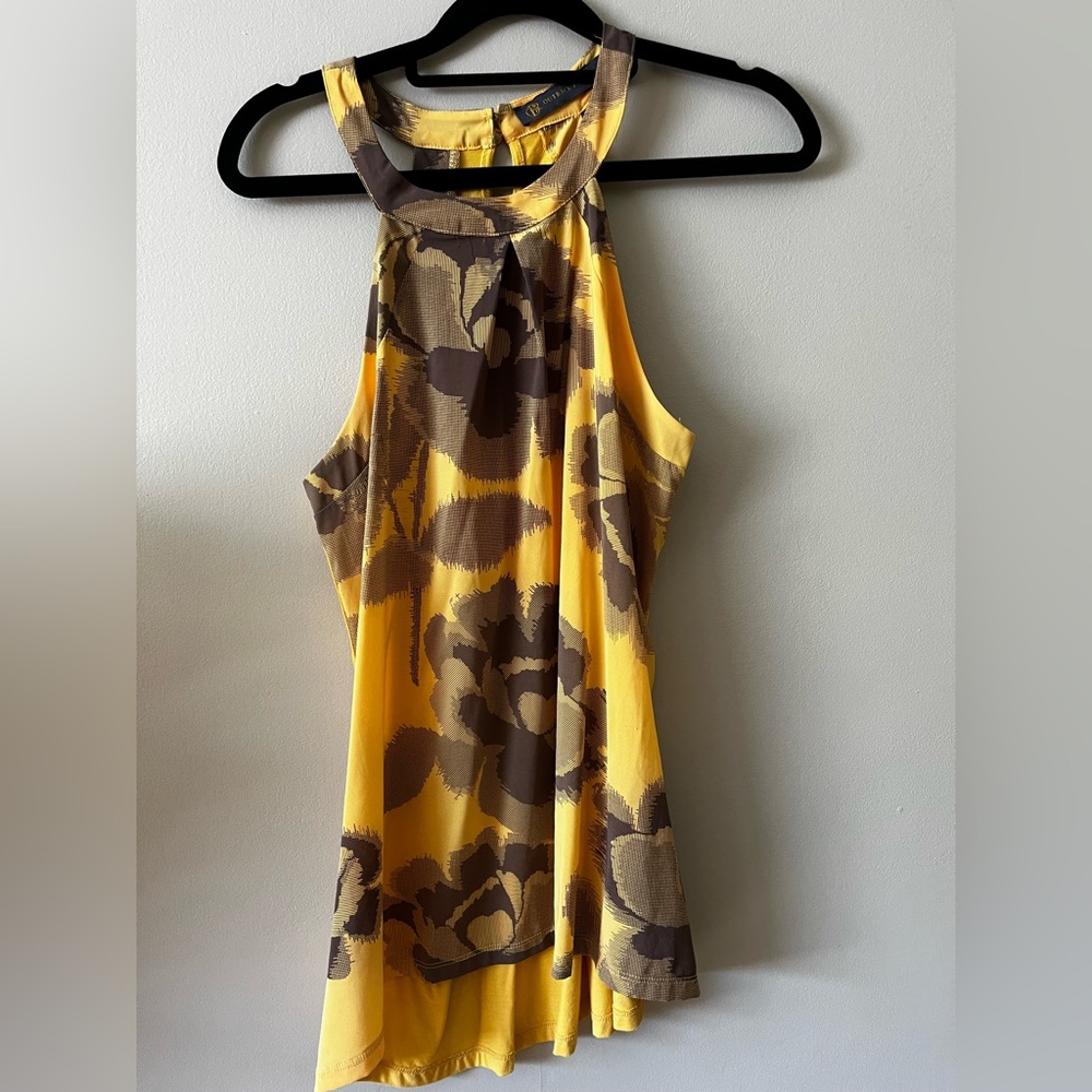 Outback Red by The Limited Sleeveless Top * Size S